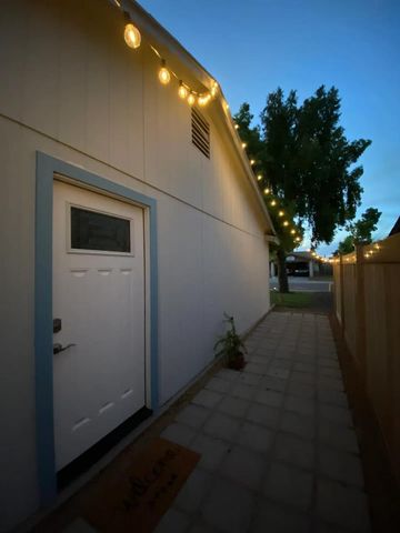 3649 E Emile Zola Avenue, Phoenix, AZ 85032