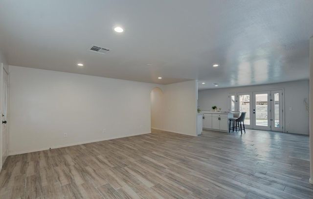 3649 E Emile Zola Avenue, Phoenix, AZ 85032