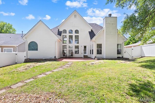 21 W Waymire Avenue, St Louis, MO 63119