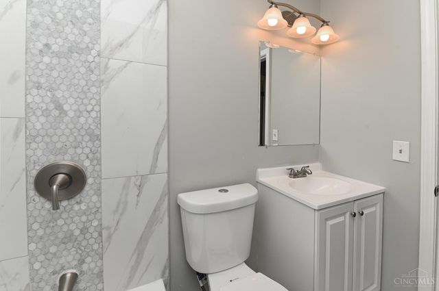 9981 Skyridge Drive, Colerain Twp, OH 45252