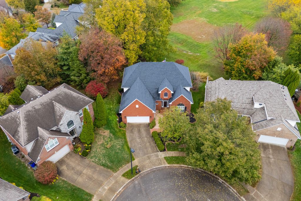 549 Winter Hill Lane, Lexington, KY 40509