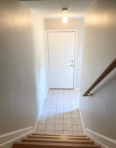 873 Amanda Lane, Pontiac, MI 48340