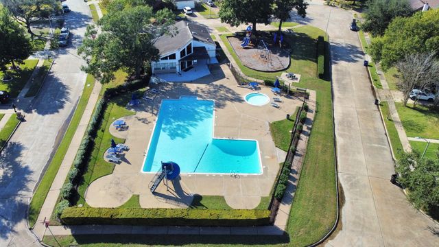 2531 Willow Drive, Stafford, TX 77477