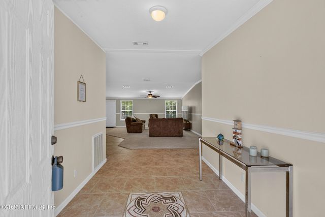 2817 HADDOCK Road, Jacksonville, FL 32218