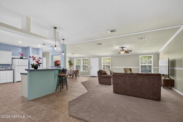2817 HADDOCK Road, Jacksonville, FL 32218