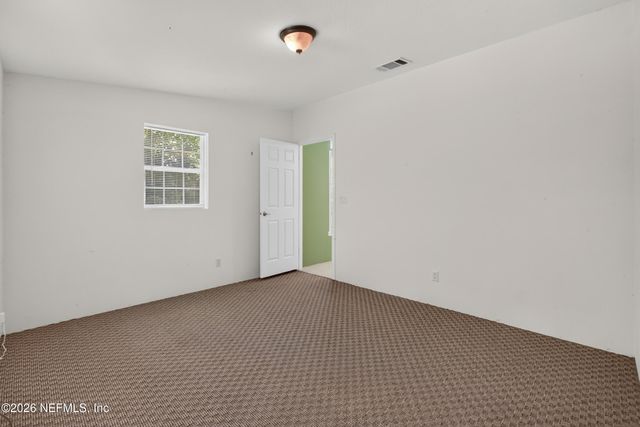 2817 HADDOCK Road, Jacksonville, FL 32218
