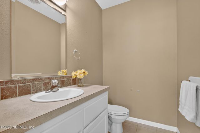 2817 HADDOCK Road, Jacksonville, FL 32218