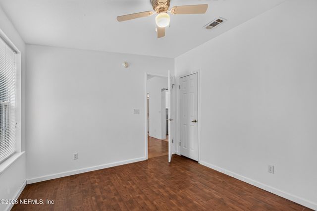2817 HADDOCK Road, Jacksonville, FL 32218
