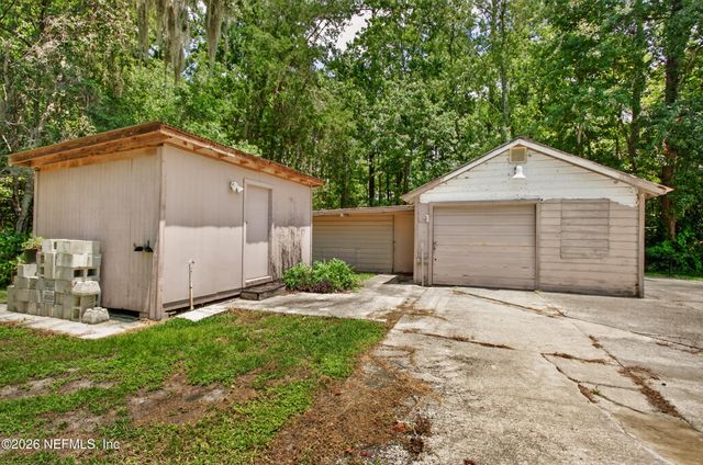 2817 HADDOCK Road, Jacksonville, FL 32218