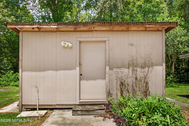 2817 HADDOCK Road, Jacksonville, FL 32218