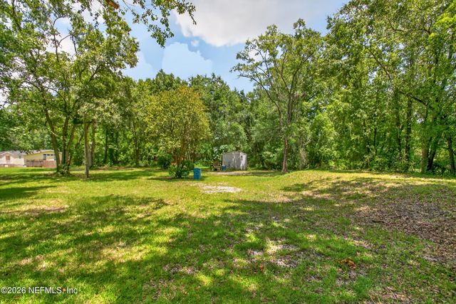2817 HADDOCK Road, Jacksonville, FL 32218