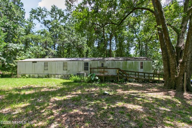 2817 HADDOCK Road, Jacksonville, FL 32218