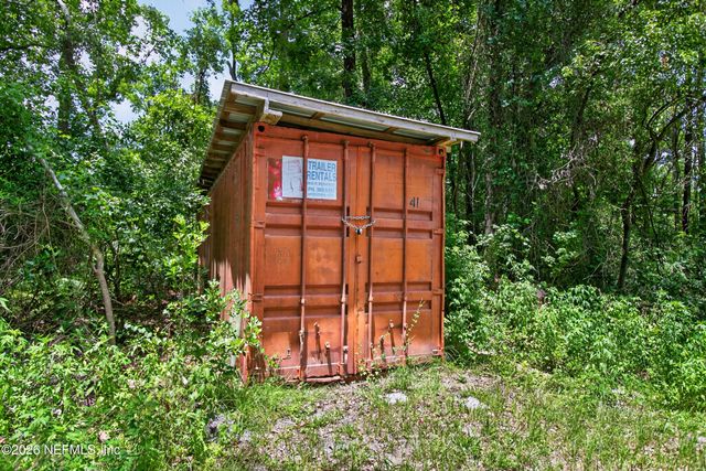 2817 HADDOCK Road, Jacksonville, FL 32218