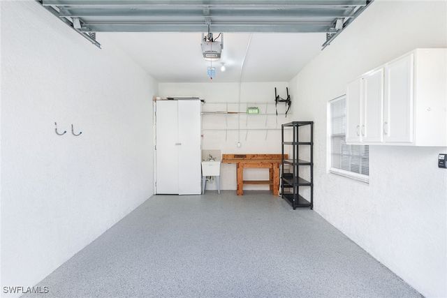 752 Wiggins Lake DR 202, Naples, FL 34110