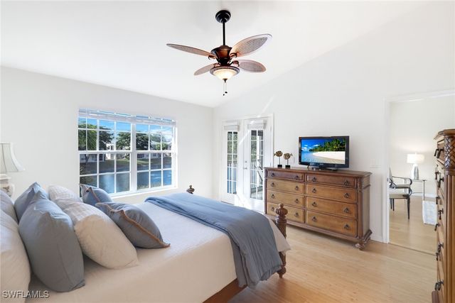 752 Wiggins Lake DR 202, Naples, FL 34110