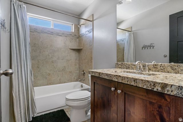 6213 S WAKEFIELD WAY, West Valley City, UT 84118