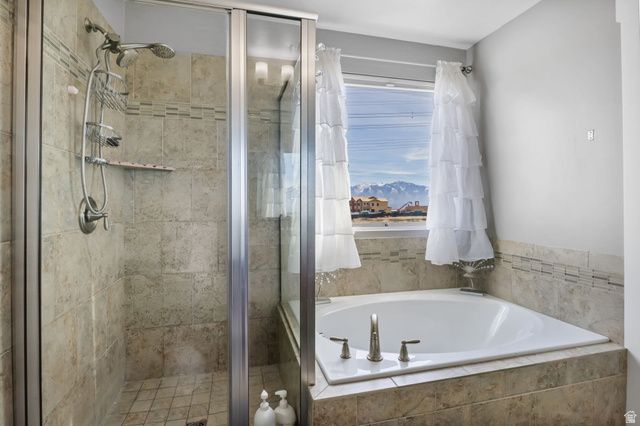 6213 S WAKEFIELD WAY, West Valley City, UT 84118