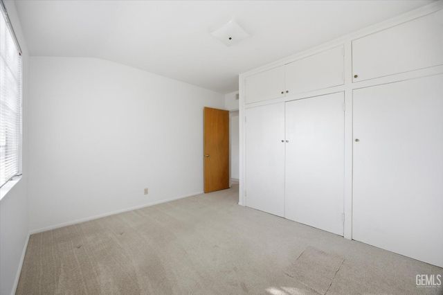 1316 Radcliffe Avenue, Bakersfield, CA 93305