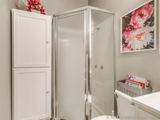 1123 E 9th Street, Okmulgee, OK 74447