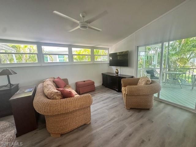 1503 Ruby Lake PT, Naples, FL 34114