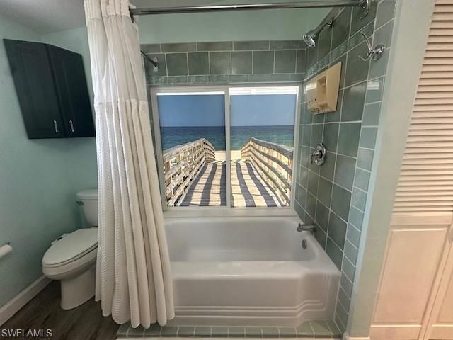1503 Ruby Lake PT, Naples, FL 34114