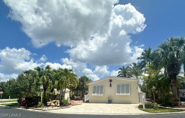1503 Ruby Lake PT, Naples, FL 34114