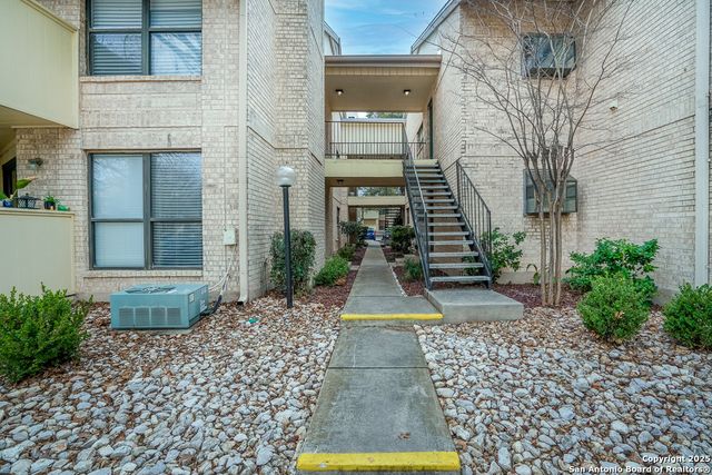 11843 Braesview Apt 1612, San Antonio, TX 78213