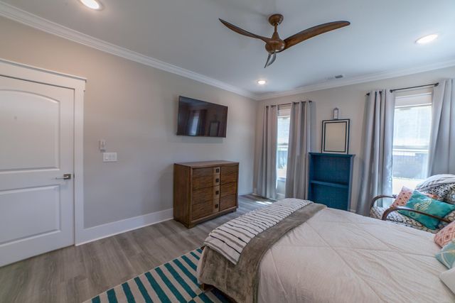 109 McIlroy Ct., Murrells Inlet, SC 29576