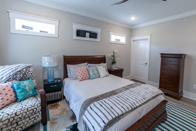 109 McIlroy Ct., Murrells Inlet, SC 29576