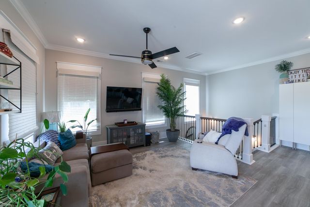 109 McIlroy Ct., Murrells Inlet, SC 29576