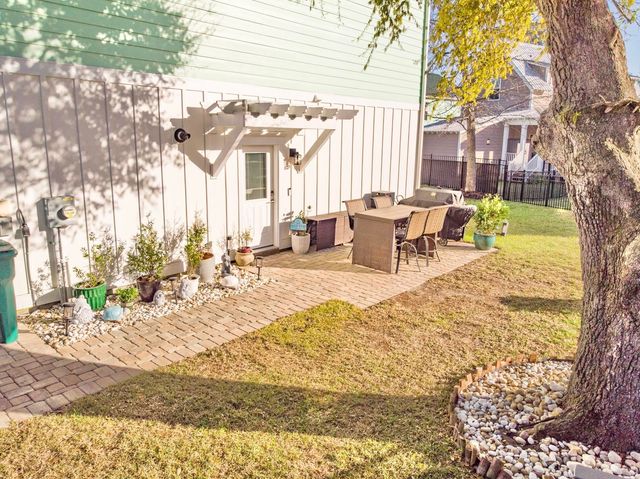 109 McIlroy Ct., Murrells Inlet, SC 29576