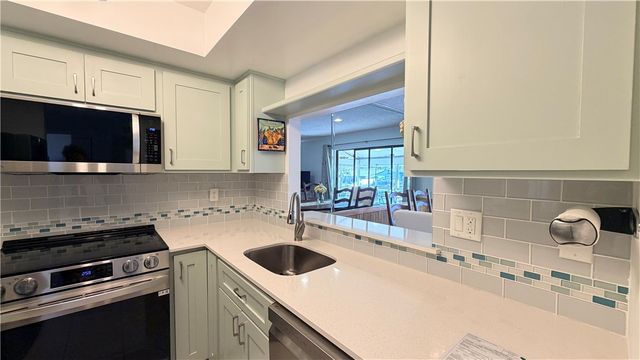 1875 Cobia Drive F203, Vero Beach, FL 32960