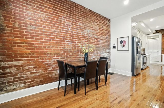 154 E McMicken Avenue, Cincinnati, OH 45202