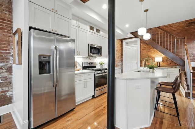 154 E McMicken Avenue, Cincinnati, OH 45202