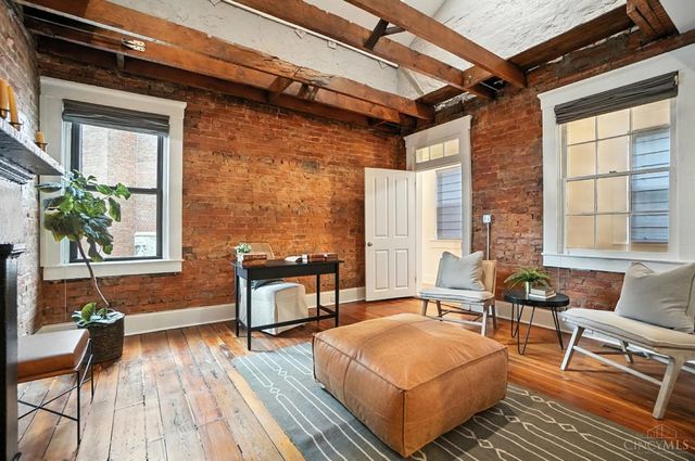 154 E McMicken Avenue, Cincinnati, OH 45202