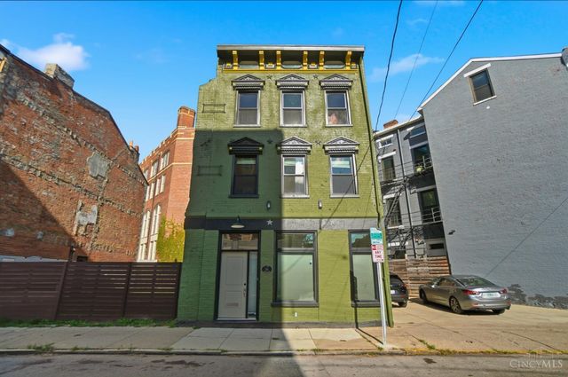 154 E McMicken Avenue, Cincinnati, OH 45202