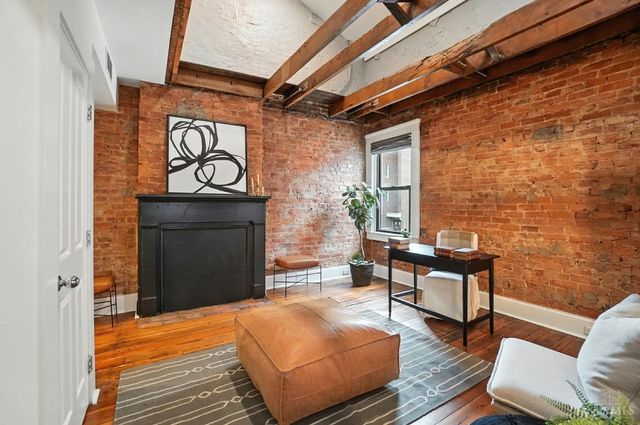 154 E McMicken Avenue, Cincinnati, OH 45202