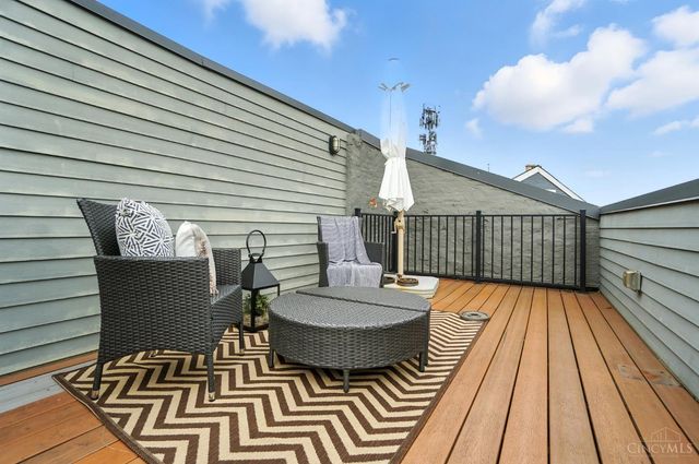 154 E McMicken Avenue, Cincinnati, OH 45202