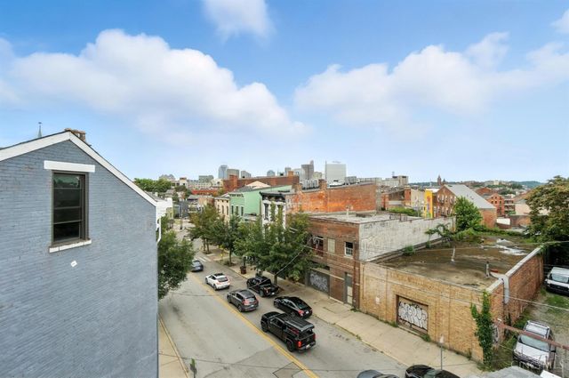 154 E McMicken Avenue, Cincinnati, OH 45202