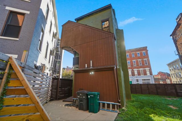154 E McMicken Avenue, Cincinnati, OH 45202