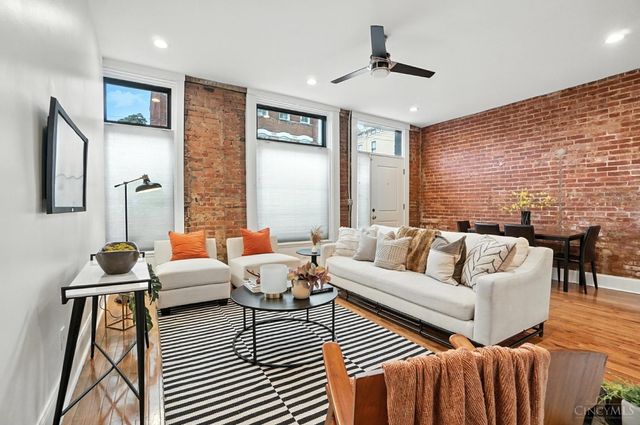 154 E McMicken Avenue, Cincinnati, OH 45202