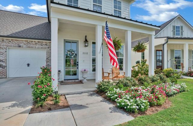 2112 Old Grove Circle, Shreveport, LA 71106