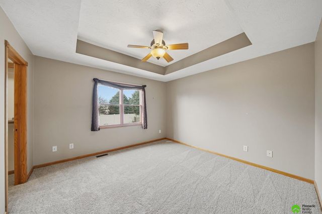 7401 S 28 Street, Lincoln, NE 68516