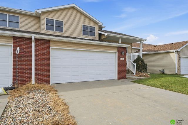 7401 S 28 Street, Lincoln, NE 68516