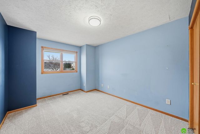 7401 S 28 Street, Lincoln, NE 68516