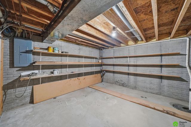 7401 S 28 Street, Lincoln, NE 68516