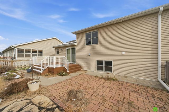 7401 S 28 Street, Lincoln, NE 68516