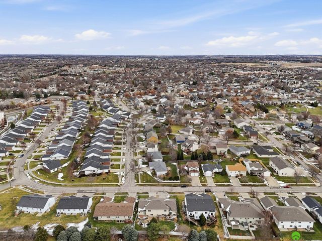 7401 S 28 Street, Lincoln, NE 68516