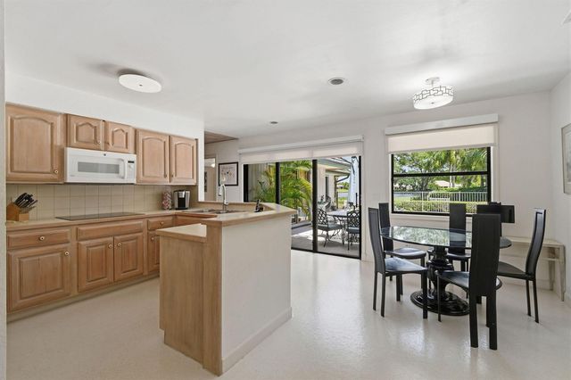 6980 SE Winged Foot Drive, Stuart, FL 34997
