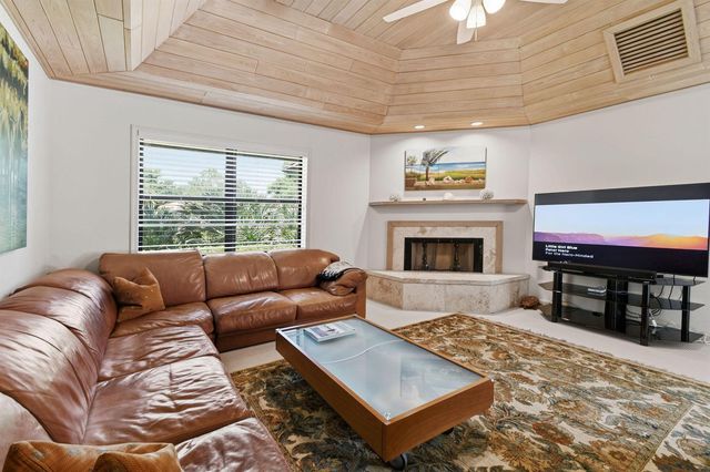 6980 SE Winged Foot Drive, Stuart, FL 34997